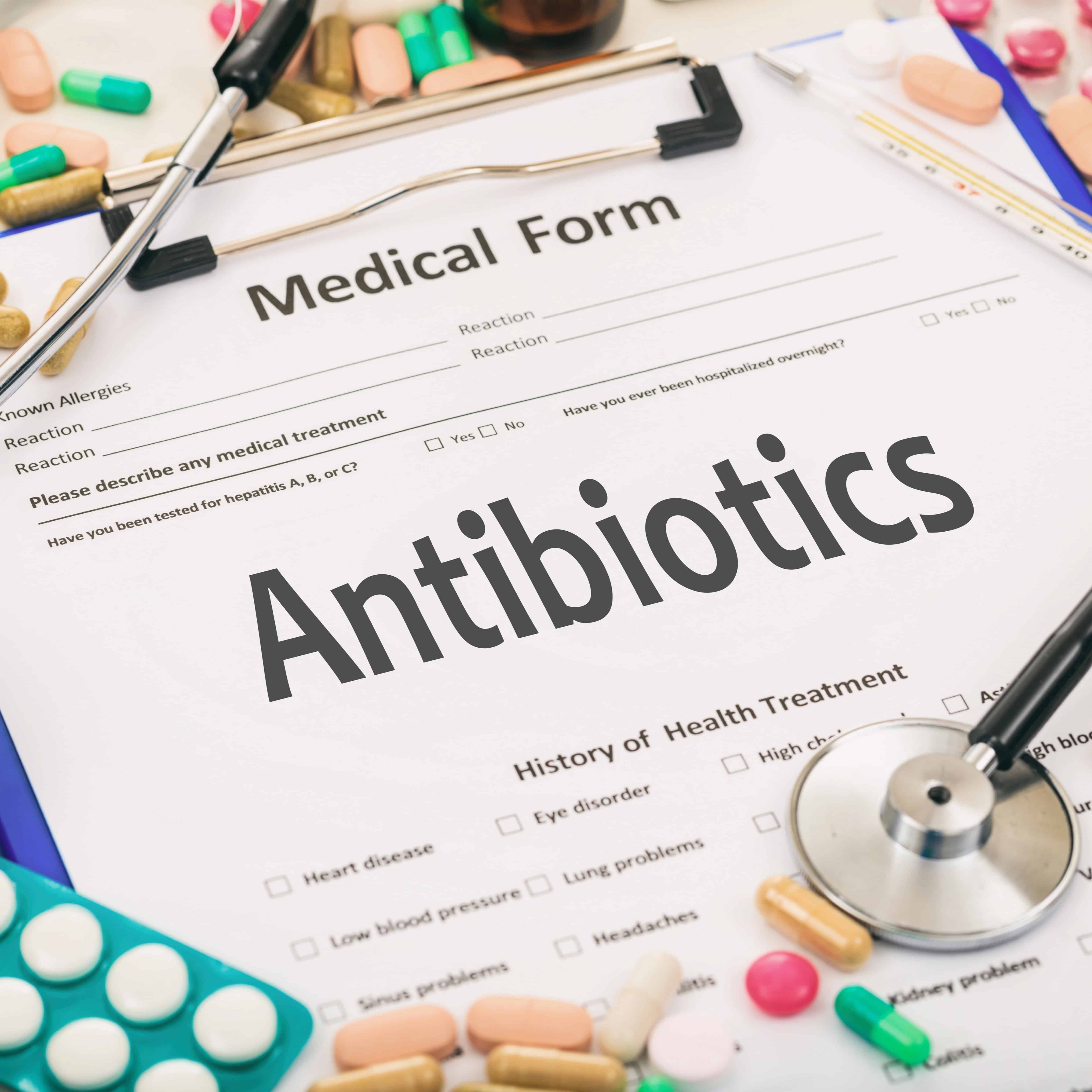 Word antibiotics written on a medical form Antibiotica, De EetLijn